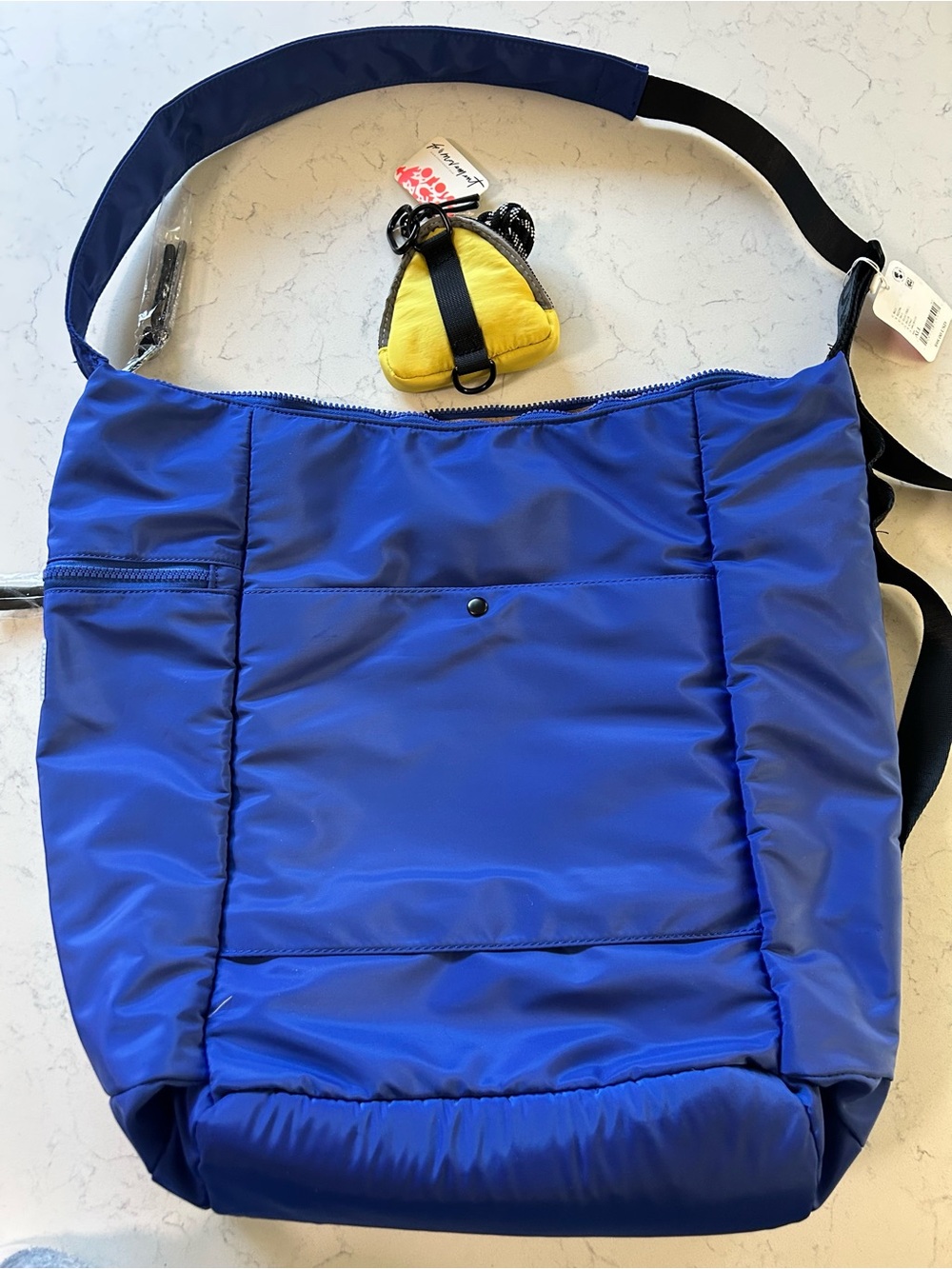 New FP Movement No Time Zones Carryall Tote in Electric Shock Blue w/ Mini Pouch - Picture 13 of 16